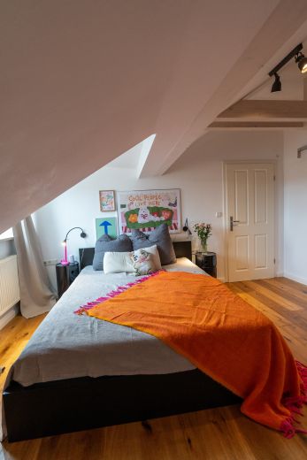 Teilmöblierter 3,5 Zimmer Maisonettetraum mit Balkon