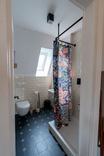 Teilmöblierter 3,5 Zimmer Maisonettetraum mit Balkon