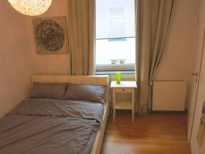 Moderne und zentral gelegene Hinterhof-Wohnung in Unterbilk