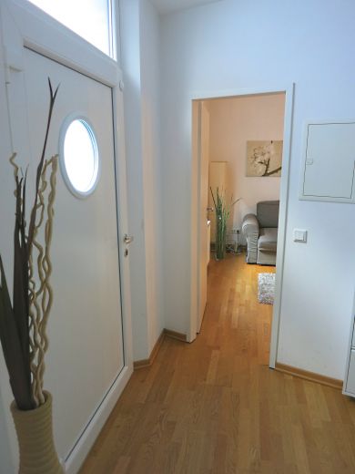 Moderne und zentral gelegene Hinterhof-Wohnung in Unterbilk