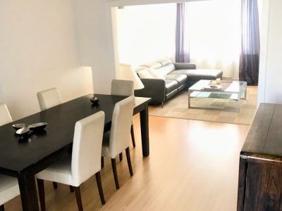 Pempelfort: schöne 2-Zimmer-Wohnung mit Balkon