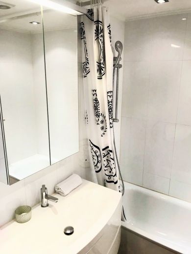 Pempelfort: schöne 2-Zimmer-Wohnung mit Balkon