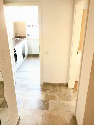 Pempelfort: schöne 2-Zimmer-Wohnung mit Balkon