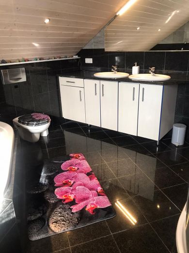 Schöne 3 Zimmerwohnung mit Balkon