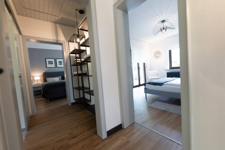 Wo Ruhe wohnt und Glück anklopft ! Charmante Villa in Traumlage Weinheims - komplett möbliert