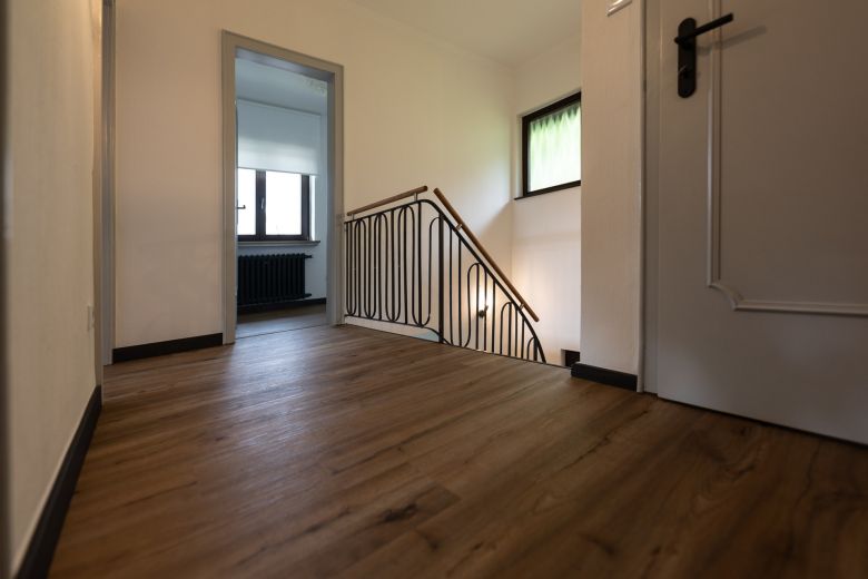 Wo Ruhe wohnt und Glück anklopft ! Charmante Villa in Traumlage Weinheims - komplett möbliert