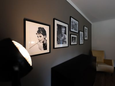 Wo Ruhe wohnt und Glück anklopft ! Charmante Villa in Traumlage Weinheims - komplett möbliert