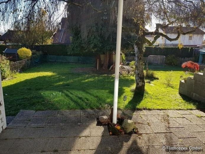 FLATHOPPER.de - Möblierte Doppelhaushälfte in Stephanskirchen