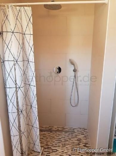 FLATHOPPER.de - Möblierte Doppelhaushälfte in Stephanskirchen