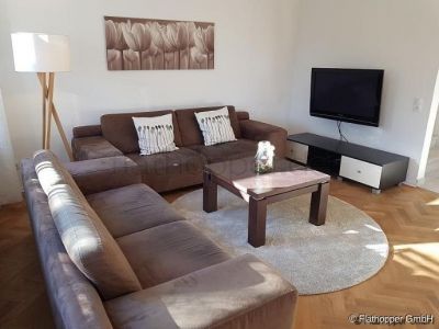 FLATHOPPER.de - M&ouml;blierte Doppelhaush&auml;lfte in Stephanskirchen