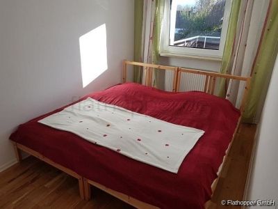 FLATHOPPER.de - M&ouml;blierte Doppelhaush&auml;lfte in Stephanskirchen