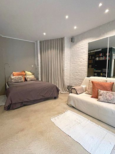 Traum-Loftwohnung in saniertem Altbau in Top Lage Unterbilk/Medienhafen