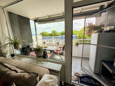 Renovierte 3-Zimmer-Wohnung mit Balkon und Loggia mit Weitblick!