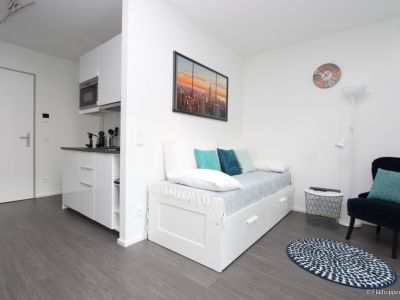 Top Apartment in Schwabing mit West-Balkon und Blick auf die Leopoldstraße