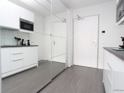 Top Apartment in Schwabing mit West-Balkon und Blick auf die Leopoldstraße