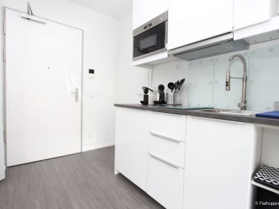 Top Apartment in Schwabing mit West-Balkon und Blick auf die Leopoldstraße