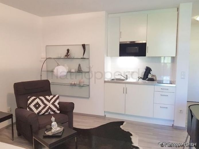 Sonniges Apartment mit Balkon in M&uuml;nchen - Milbertshofen