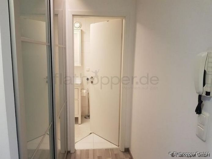 Sonniges Apartment mit Balkon in M&uuml;nchen - Milbertshofen