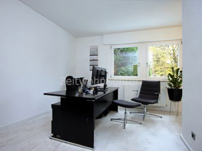 Urbanes Wohnen Nähe Düsseldorf – stilvolles, voll möbliertes Haus mit Garten, Terrasse und Garage