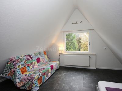 Urbanes Wohnen N&auml;he D&uuml;sseldorf &ndash; stilvolles, voll m&ouml;bliertes Haus mit Garten, Terrasse und Garage