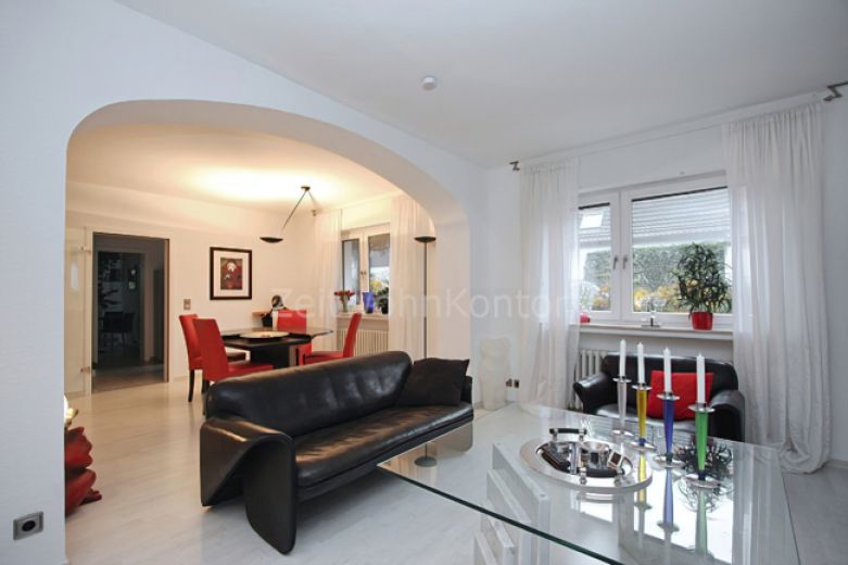 Voll m&ouml;bliertes Haus 176 m&sup2; | Expat-Family | ab 3 Monate | M&uuml;lheim/Speldorf Garten, Terrasse und Garage