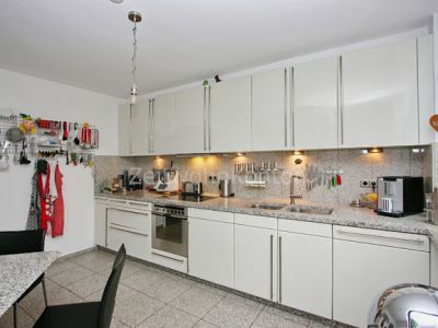 Voll m&ouml;bliertes Haus 176 m&sup2; | Expat-Family | ab 3 Monate | M&uuml;lheim/Speldorf Garten, Terrasse und Garage