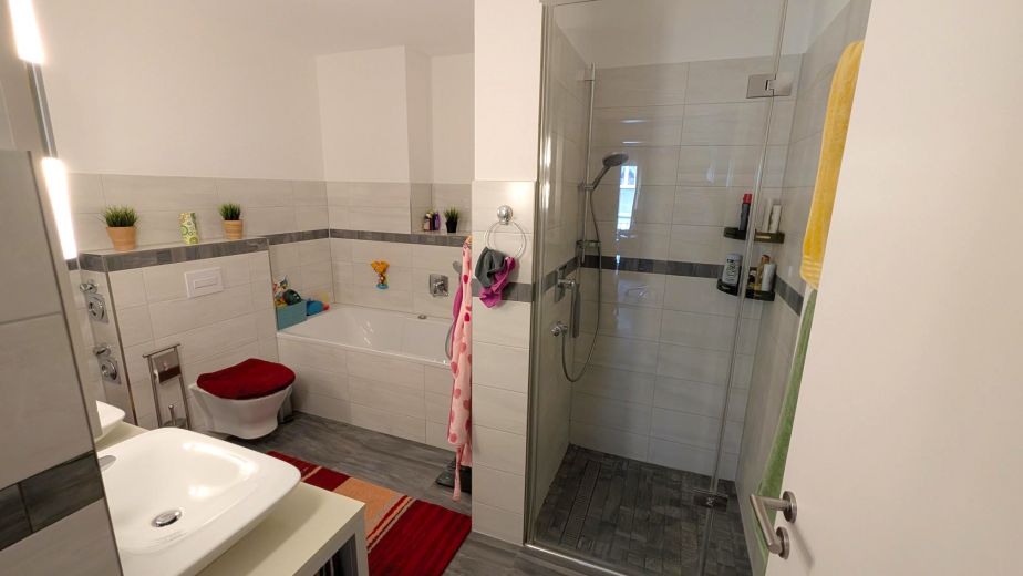 Komponistenviertel - große, moderne und familienfreundliche Wohnung