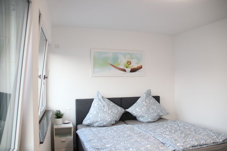 Hilden Stadtmitte, Vollständig möbilierte Wohnung 62qm