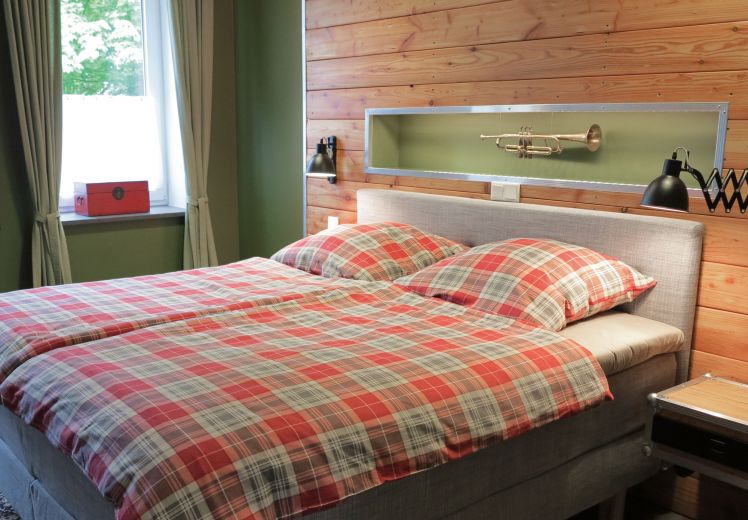 voll möblierte Wohnung mit Balkon, 1-2 Pers, inkl. Rundumservice, ruhig und zentral