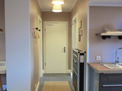 voll möblierte Wohnung mit Balkon, 1-2 Pers, inkl. Rundumservice, ruhig und zentral