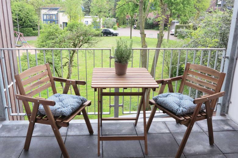 voll möblierte Wohnung mit Balkon, 1-2 Pers, inkl. Rundumservice, ruhig und zentral