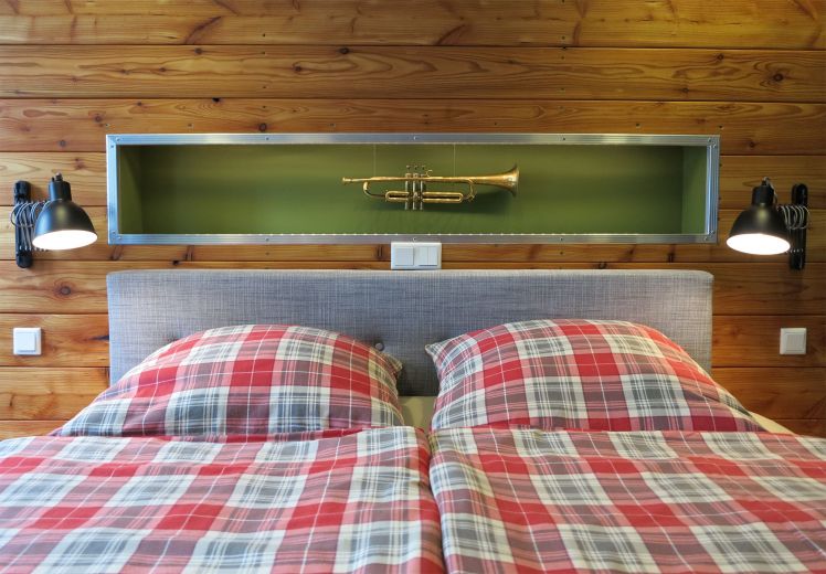 voll möblierte Wohnung mit Balkon, 1-2 Pers, inkl. Rundumservice, ruhig und zentral