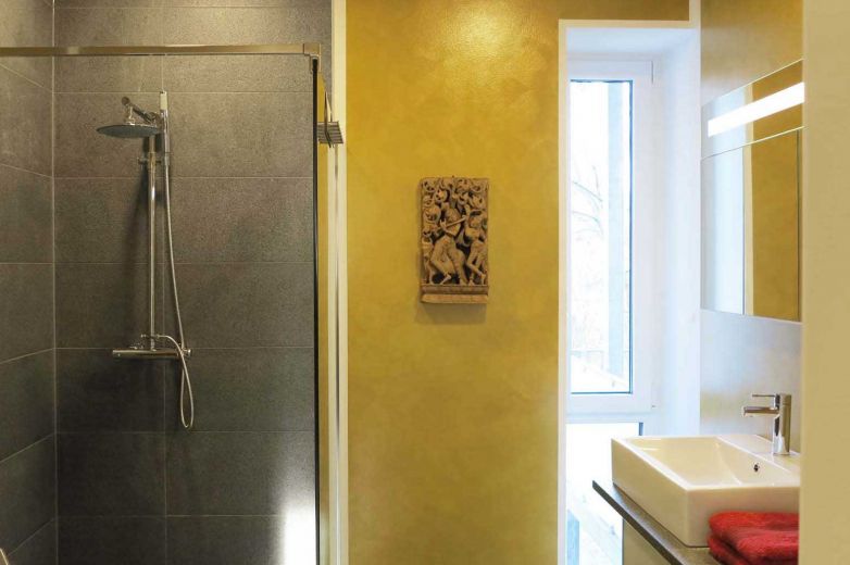 voll möblierte Wohnung mit Balkon, 1-2 Pers, inkl. Rundumservice, ruhig und zentral