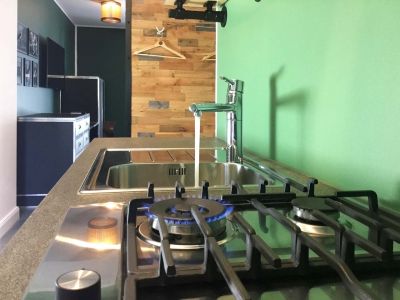 voll möblierte Wohnung mit Balkon, 1-3 Pers, inkl. Rundumservice, ruhig und zentral