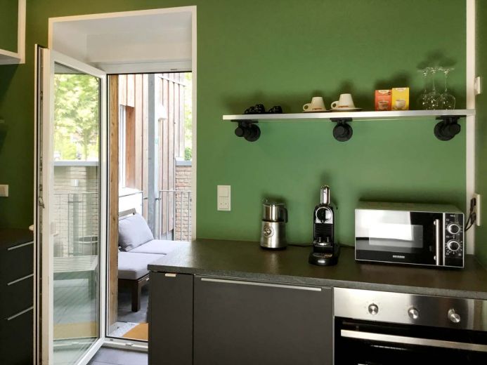 voll möblierte Wohnung mit Balkon, 1-3 Pers, inkl. Rundumservice, ruhig und zentral