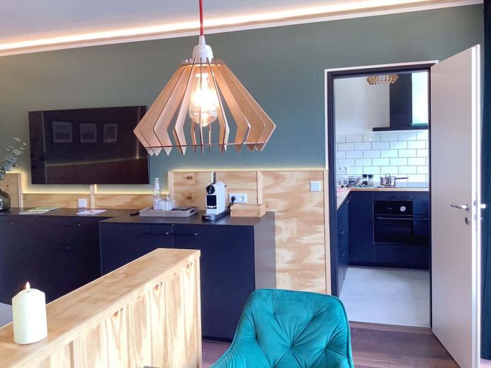 voll m&ouml;blierte Wohnung mit Balkon, 1-2 Pers, inkl. Rundumservice, ruhiges MFH