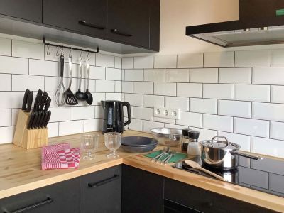 voll m&ouml;blierte Wohnung mit Balkon, 1-2 Pers, inkl. Rundumservice, ruhiges MFH