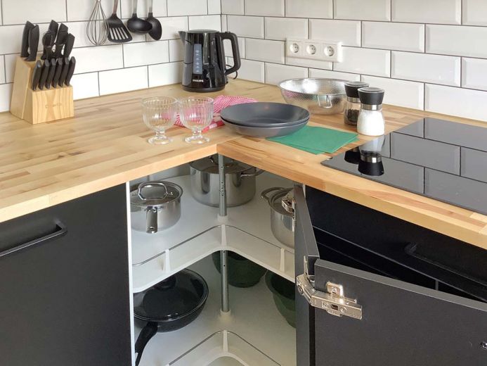 voll m&ouml;blierte Wohnung mit Balkon, 1-2 Pers, inkl. Rundumservice, ruhiges MFH