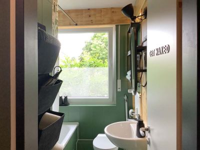 voll m&ouml;blierte Wohnung mit Balkon, 1-2 Pers, inkl. Rundumservice, ruhiges MFH