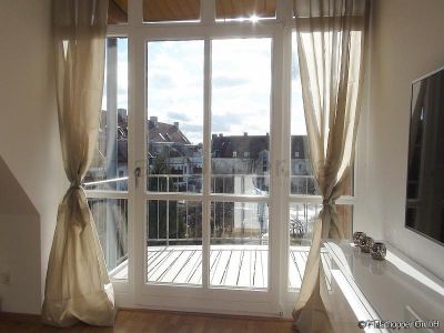 Exklusive 2-Zimmer Maisonette-Wohnung mit Balkon in Dachau
