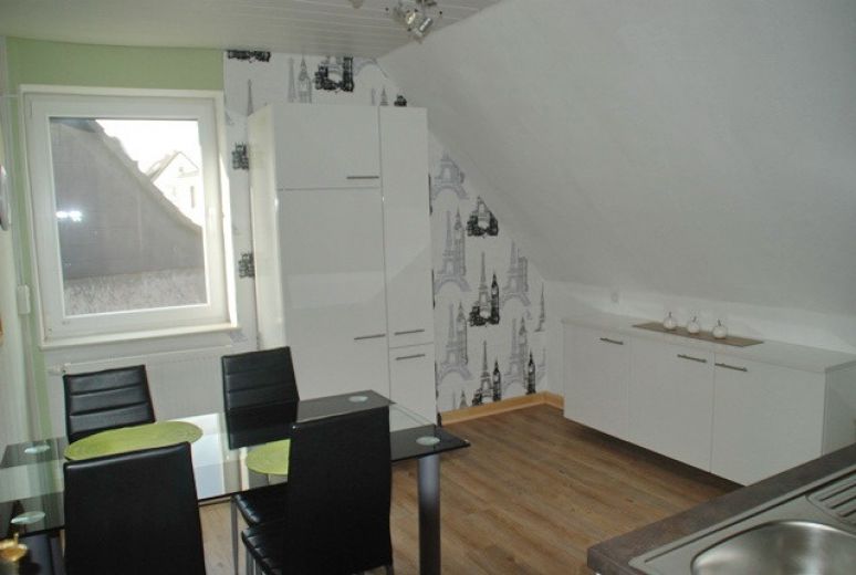 Wohnen in der Gartenstadt: Moderne 2-Raum-Wohnung N&auml;he Ruhr, Internet aktiv, Wallbox Ladestation E-Auto