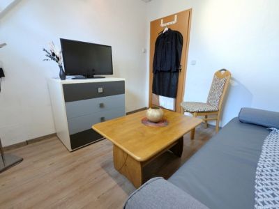 Wohnen in der Gartenstadt: Moderne 2-Raum-Wohnung N&auml;he Ruhr, Internet aktiv, Wallbox Ladestation E-Auto
