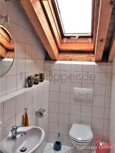 2-Zimmer-Wohnung im Dachgeschoss mit 2 Balkonen in Bad Endorf - Landkreis Rosenheim