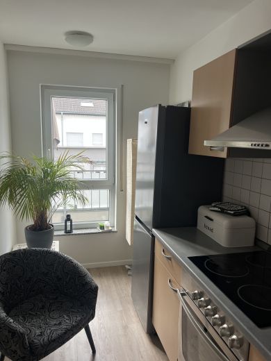 Vollmöblierte 1-Zimmer-Wohnung direkt am Main | Wohnen auf Zeit ab 01.01.2026