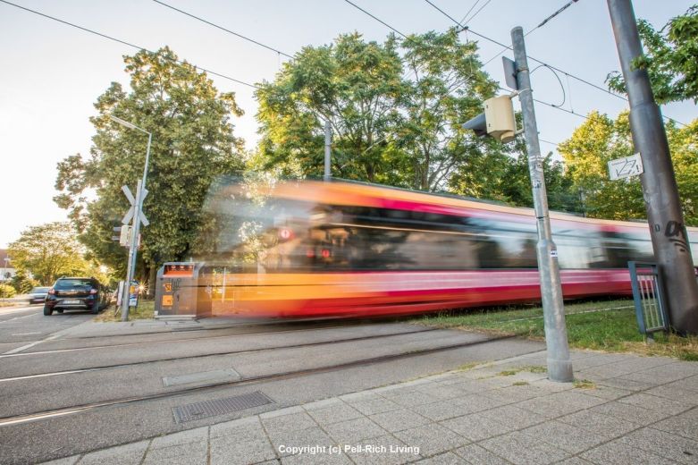 WOHNGLÜCK: Vollmöbilierte 2-Zimmerwohnung in Durlach-Aue zur Miete