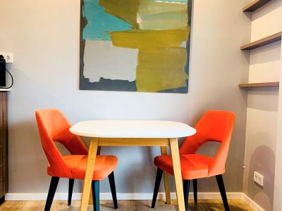 Luxus-Apartment in Pempelfort mit Balkon