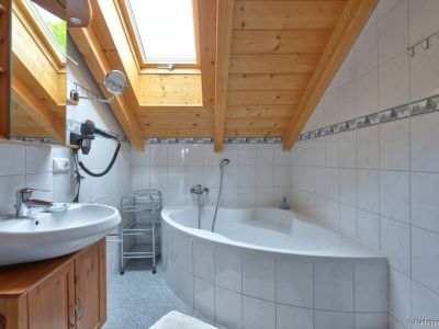 2-Zimmer-Dachgeschosswohnung in Seebruck