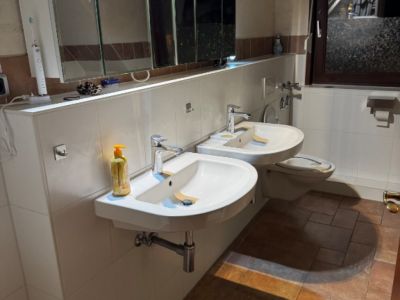 möbliertes WG Zimmer in Schnelsen