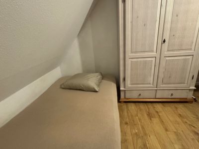 möbliertes WG Zimmer in Schnelsen