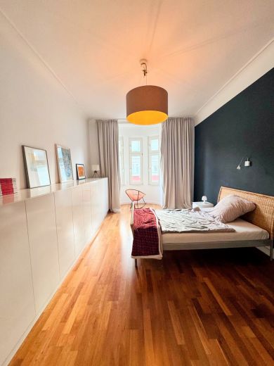 2-Zimmer-Wohnung mit Sonnenbalkon in Top Lage von Unterbilk